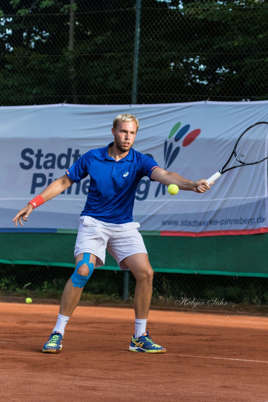 Bild 679 - Stadtwerke Pinneberg Cup Samstag